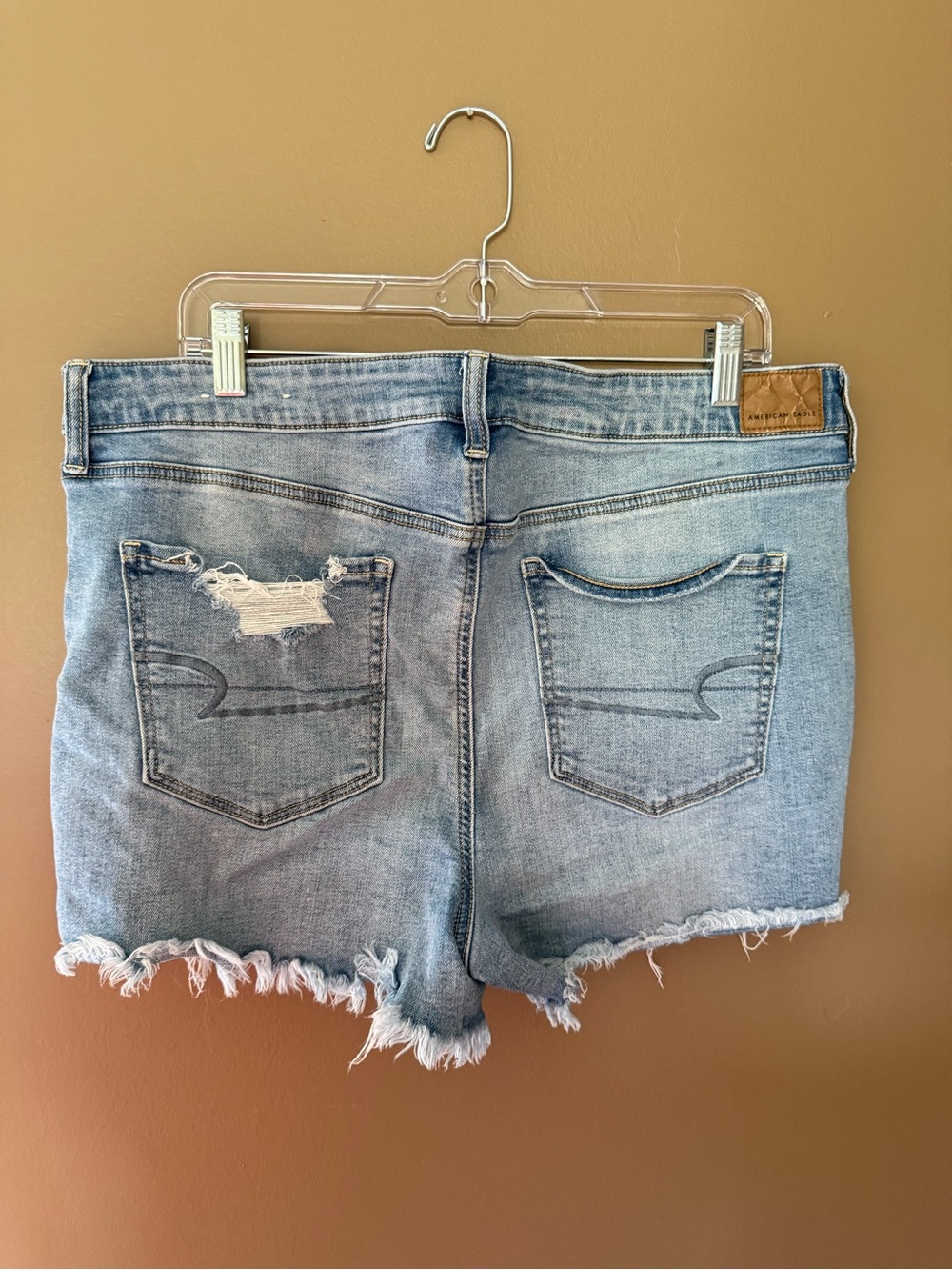 American Eagle Distressed Jean Shorts - Picture 3 of 4